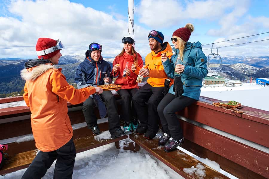 From Melbourne: Day Trip to Mt Buller by Premium Tour Coach - 6.5 Hours in the Snow: Your Best Options Once You’re There