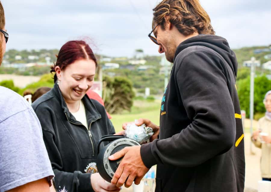 From Melbourne: Great Ocean Road & 12 Apostles Full-Day Tour - Memorial Arch and morning tea: history with a view