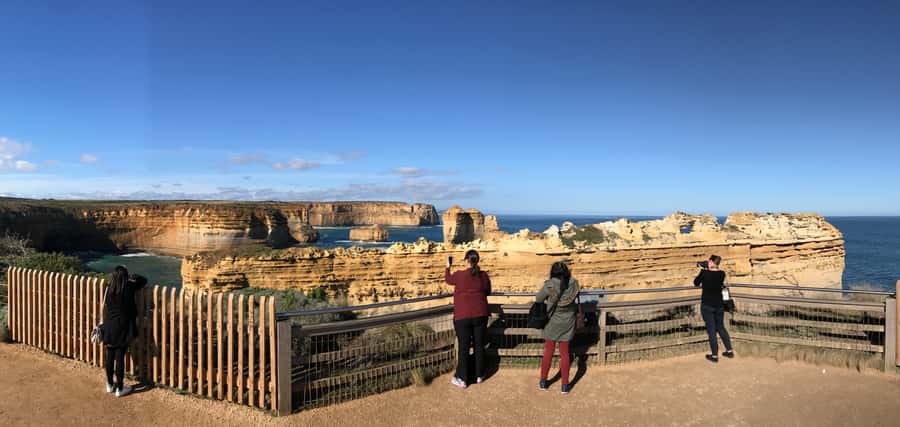 From Melbourne: Great Ocean Road Premium Tour in Reverse - Scenic return along the coastline: Teddy’s Lookout and Lorne views