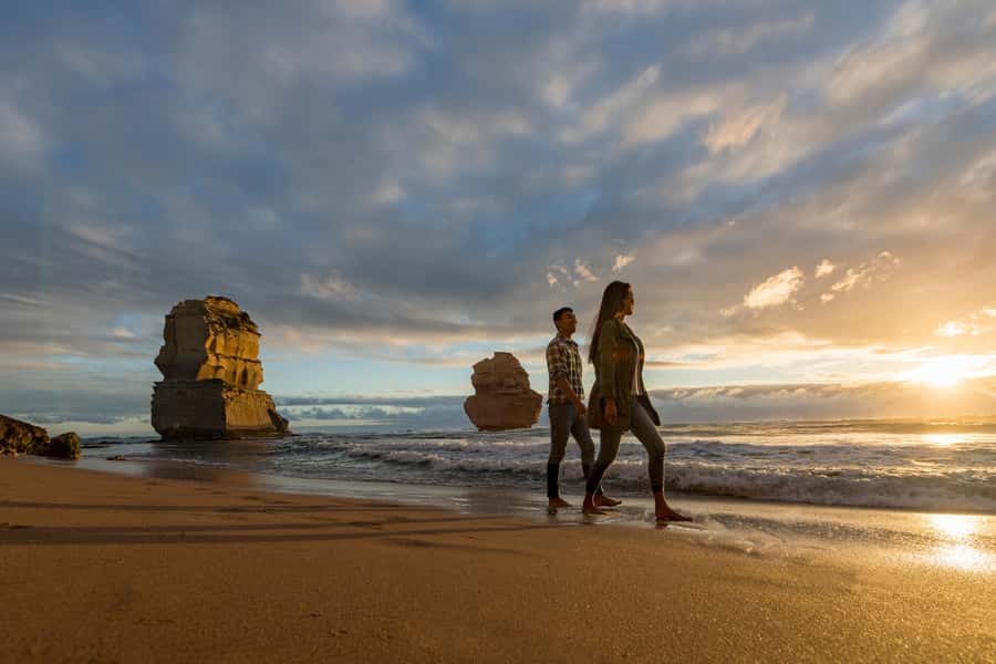 From Melbourne: Great Ocean Road Sunset Tour - Loch Ard Gorge: Where the Coast Turns Dramatic