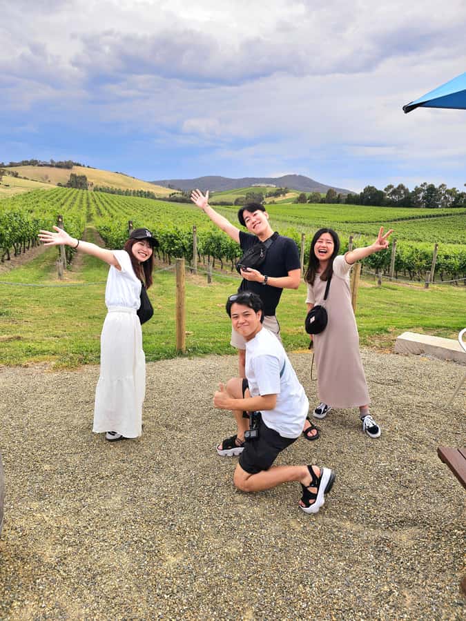 From Melbourne: Redwoods Forest & Yarra Valley Wine Tour - Stop One: Warburton Village Time (45 Minutes)