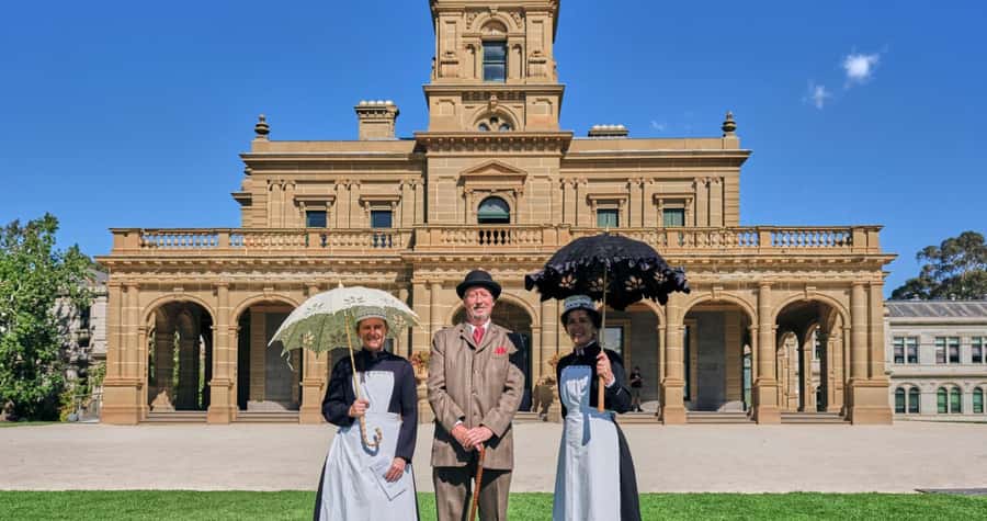 From Melbourne: Werribee Open Range Zoo & Werribee Mansion - The safari bus at Werribee Open Range Zoo: the main event