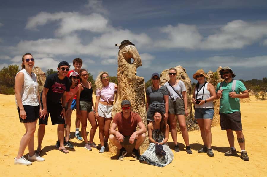 From Perth: Pinnacles Sunset and Stargazing Tour with Dinner - Nilgen Nature Reserve (and Hangover Bay): the stops that make it feel like WA, not a checklist