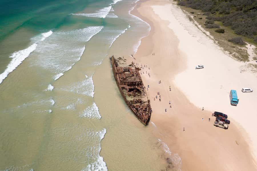 From Rainbow Beach: K'gari, Fraser Island Two-Day Coach Tour - Lake Wabby and Hammerstone Sandblow: the emerald and the trek