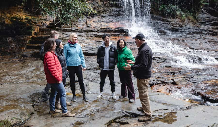 From Sydney: Blue Mountains Bushwalks & Featherdale Tour - Echo Point and the Three Sisters Photo Stop That Actually Helps