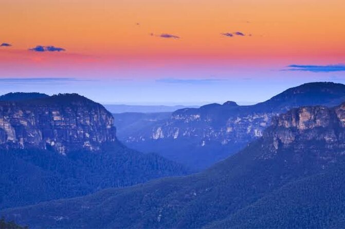 From Sydney: Blue Mountains Private Tour with Wildlife Park - From Sydney to the Blue Mountains: 2 hours each way