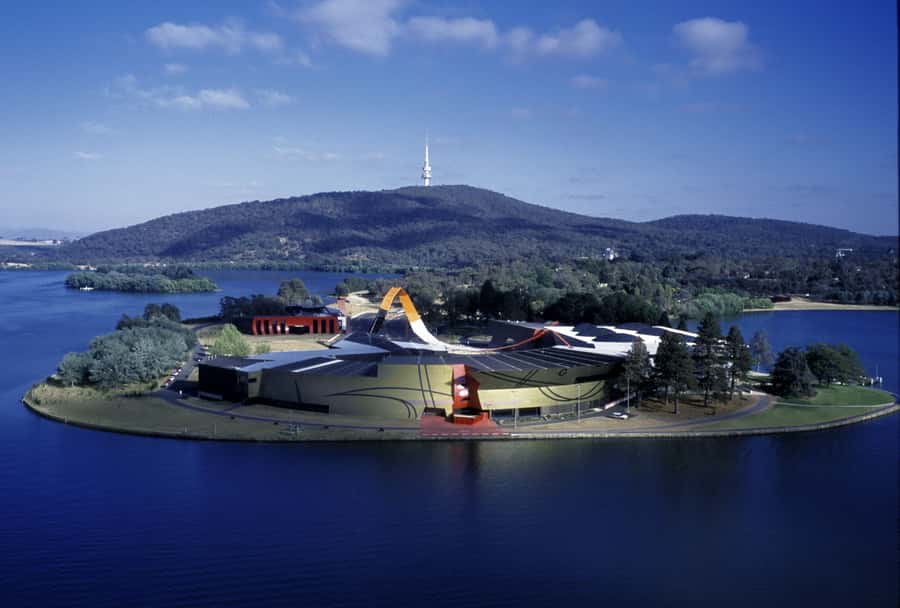 From Sydney: Canberra City Highlights and Floriade Day Tour - Past Yarralumla Embassies and Up Mount Ainslie: Canberra Views Done Right