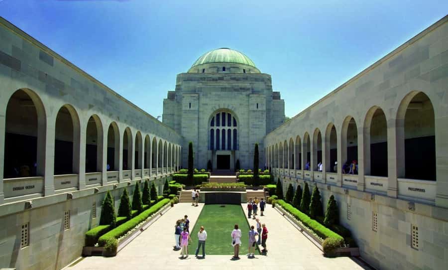 From Sydney: Canberra City Highlights and Floriade Day Tour - Ride Comfort and Timing: Your Day’s Most Practical Challenge
