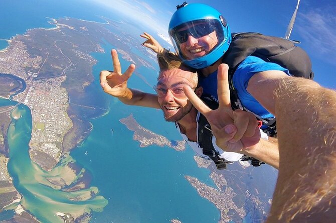 From Sydney: Tandem Skydive Experience over Newcastle Beach - From Haymarket to the North Coast: getting to Belmont Airport without stress
