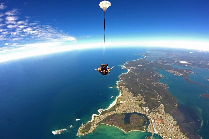 From Sydney: Tandem Skydive Experience over Newcastle Beach - Price and value: what $250.32 covers (and what costs extra)