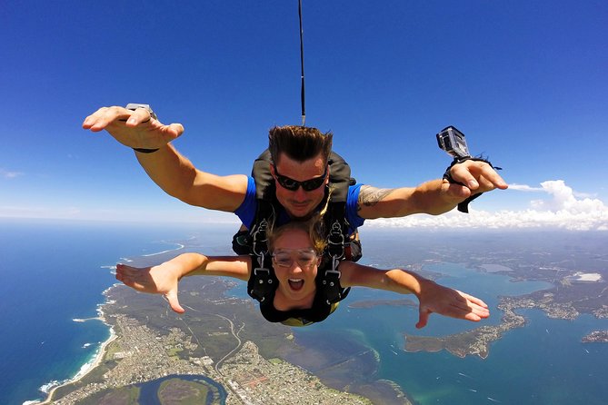 From Sydney: Tandem Skydive Experience over Newcastle Beach - The biggest logistics gotcha: the return ride after you land