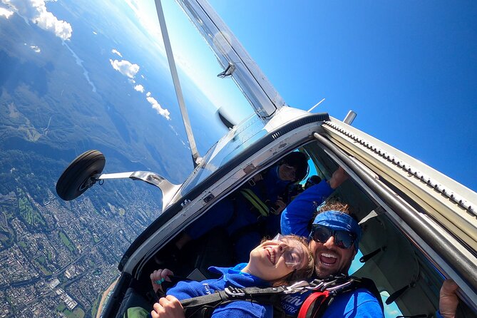 From Sydney: Tandem Skydive Experience over Wollongong Beach - Getting from Sydney to the drop zone without making it a hassle