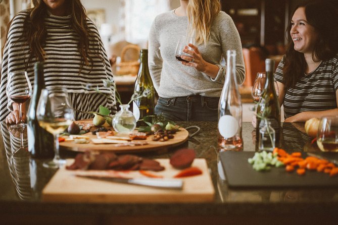 Full-Day Boutique Wine Tour with Pick Up and Lunch - The tasting format across six award-winning stops