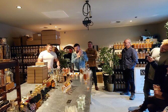 Full-Day Canberra Brewery, Wineries & Distillery tour /w lunch - First stop to last sip: pacing, pickups, and the 9–10 hour reality