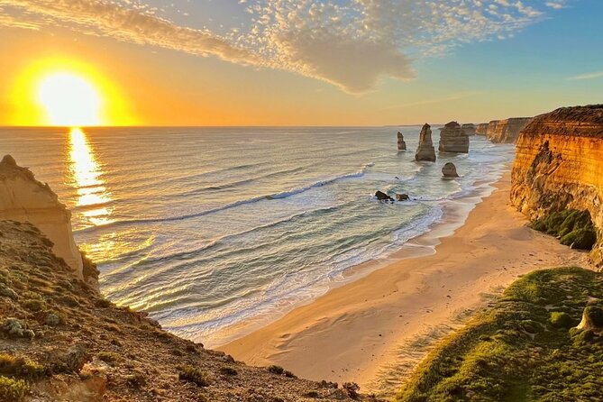 Full-Day Great Ocean Road and 12 Apostles Sunset Tour from Melbourne - Comfort, group size, and the real-world ride