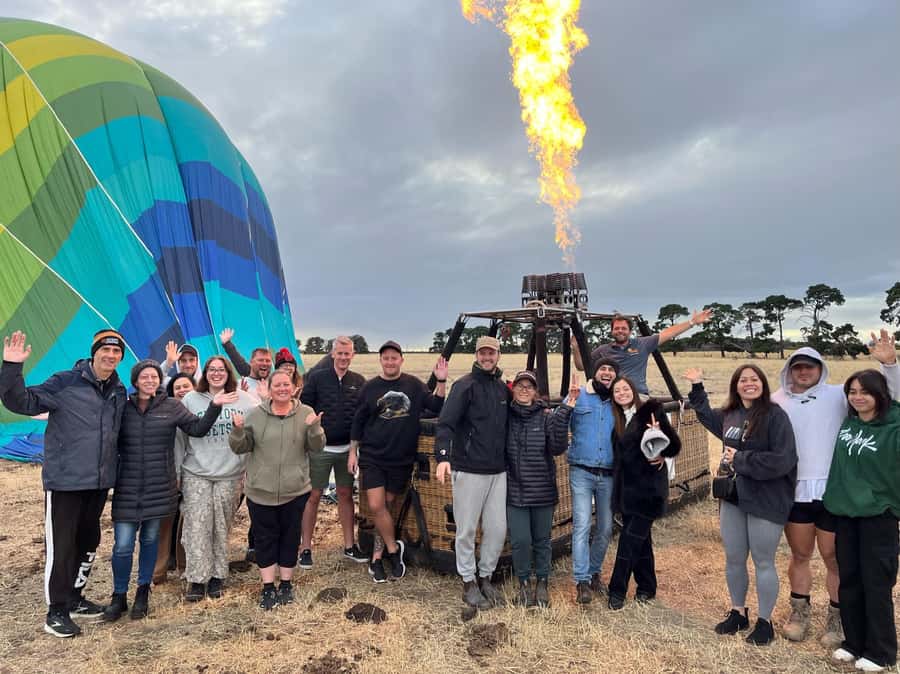 Geelong: Balloon Flight at Sunrise with Breakfast - Landing, Packing Away, and Getting Back to Geelong