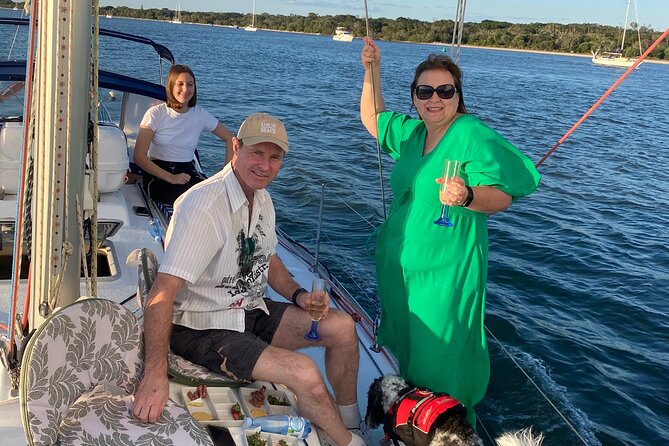 Gold Coast 2 hour Sunset Sailing Cruise with Drinks&Tasting Plate - The sunset moment: best for relaxed viewing and photos