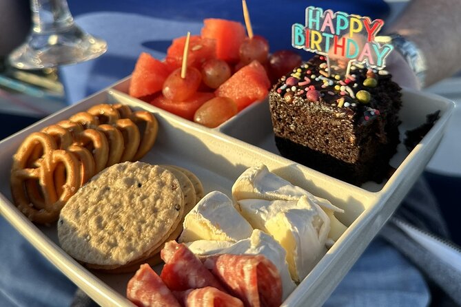 Gold Coast 2 hr Sailing Cruise with Drinks & Tasting Plate - Drinks and a Tasting Plate: A Real Included Break, Not a Snack Bus Tour