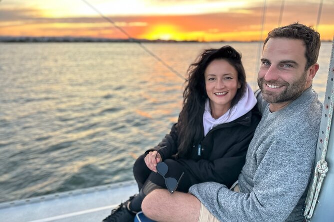 Gold Coast 2 Hr Sunset Private Sailing Charter with Drinks & Food - Key Points Before You Go