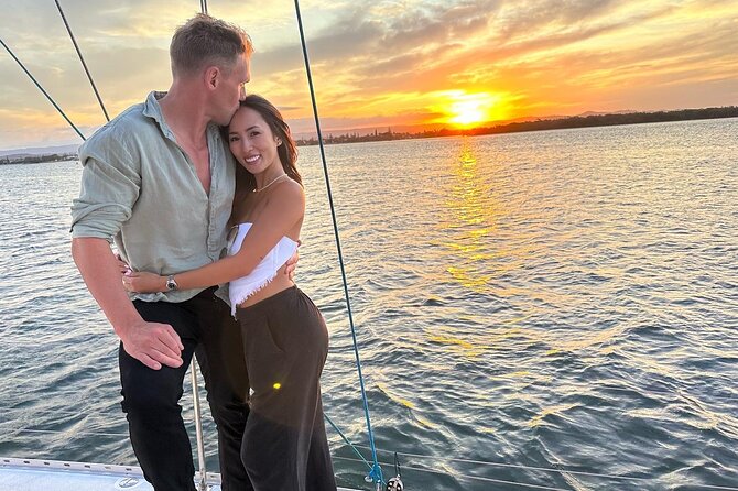 Gold Coast 2 Hr Sunset Private Sailing Charter with Drinks & Food - Sunset Sailing on the Gold Coast Broadwater: The 2-Hour Setup
