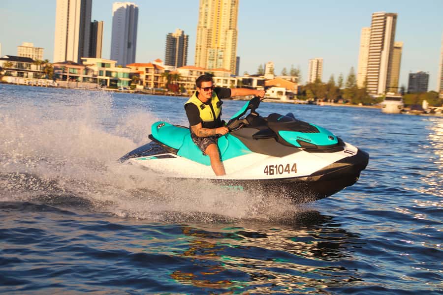 Gold Coast: 30-Minute Jet Ski - No Slow Zones - Free Photos - Safety Briefing and Self-Drive Confidence