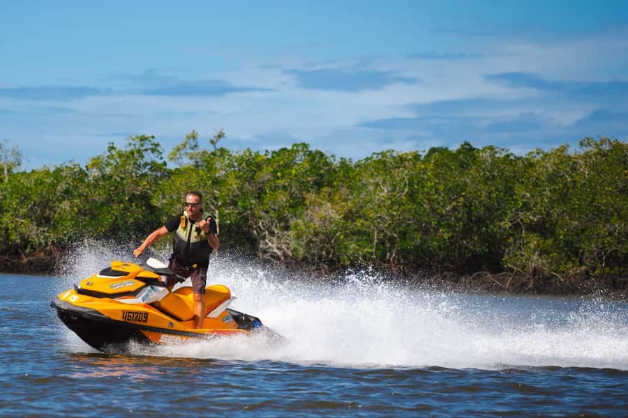Gold Coast: 30-Minute Jet Ski - No Slow Zones - Free Photos - What to Expect During the 30-Minute Nonstop Safari