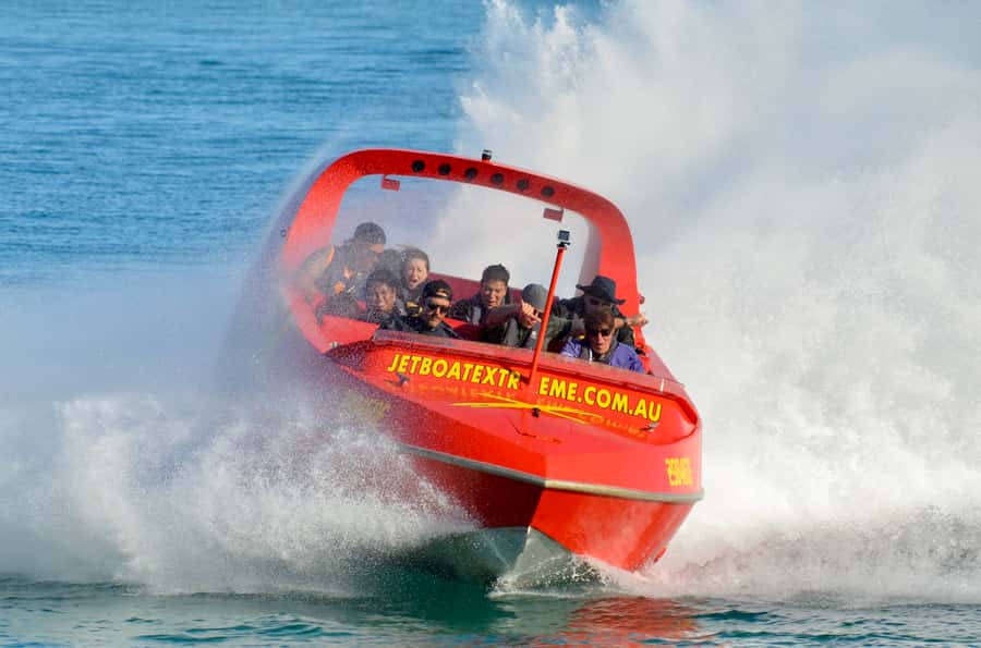 Gold Coast: 55-Minute Extreme Jet Boat Ride - Safety and Comfort: life jackets, padded seats, and spray gear