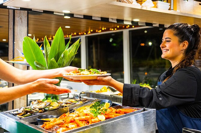 Gold Coast Buffet Dinner Sightseeing Cruise - The Route: Broadwater Canals and Surfers Paradise Lights After Dark