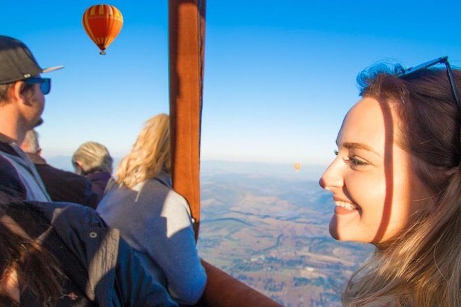 Gold Coast Hot Air Balloon + Winery Breakfast + Return Transfers - Getting started at 4:00 am: early pickup, real logistics