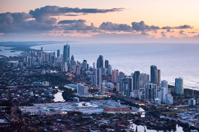Gold Coast Hot Air Balloon with 5 Star Champagne Buffet Breakfast - Getting to The Star Gold Coast and the pre-dawn routine