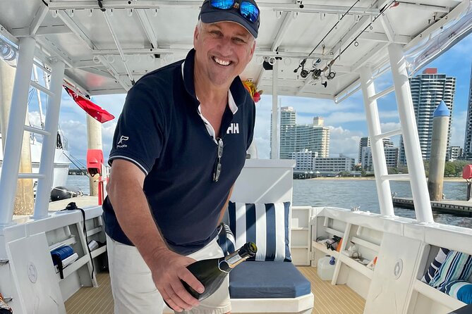 Gold Coast Island Private Cruise - Key points worth clocking