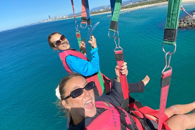 Gold Coast Parasailing – Tandem & Triple Flights - Tandem and Triple Flights: How to Choose Your Seatmates