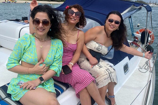 Gold Coast Private Sailing Charter with Drinks & Tasting Plate - Drinks and tasting plate: a small luxury that makes the time feel longer