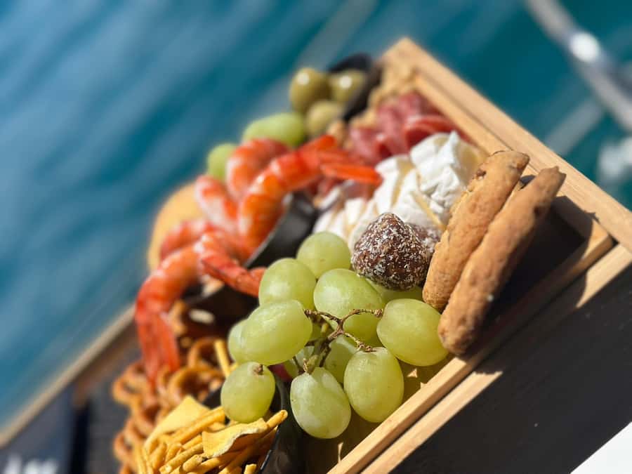 Gold Coast Private Sunset Sailing Charter w/ dinner & drinks - Key things that make this Gold Coast sunset sail worth your time