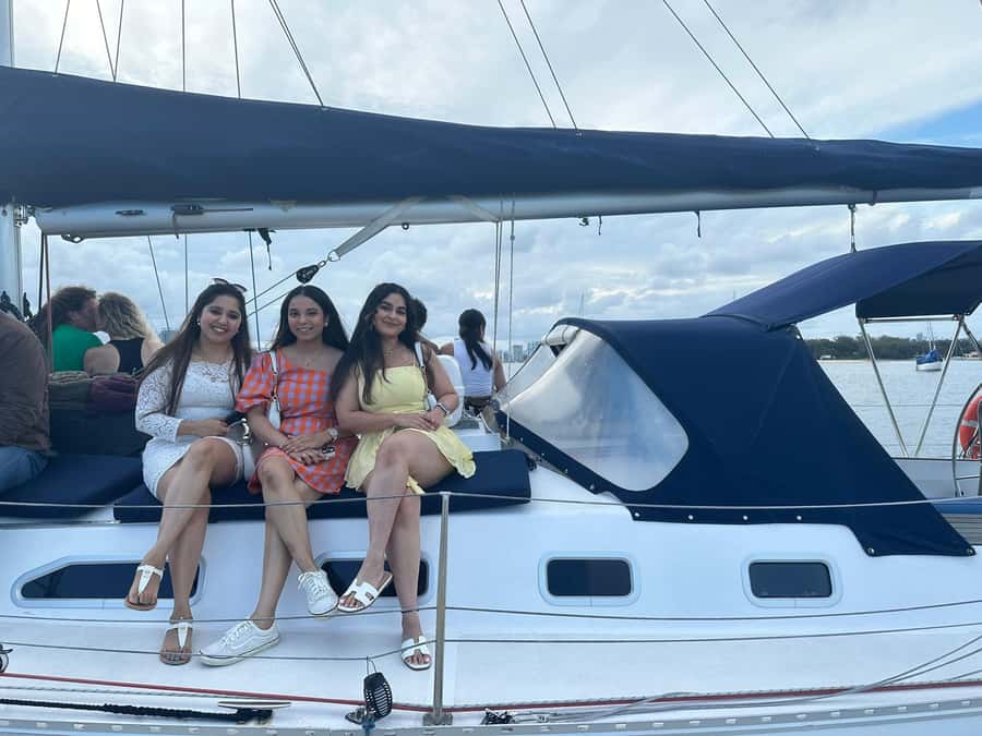 Gold Coast Private Sunset Sailing Charter w/ dinner & drinks - Price and value: what $700 gets you (and when it feels fair)