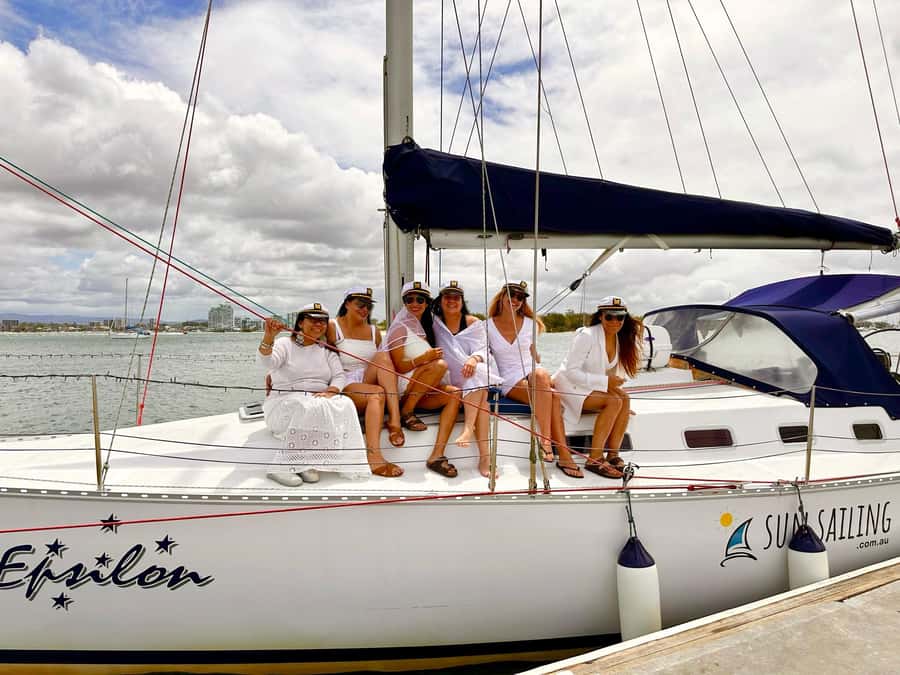 Gold Coast: Sunset Sailing Cruise incl food & drinks - Weather Reality Check: How to Keep the Evening Comfortable