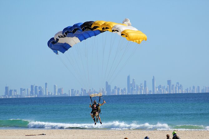 Gold Coast Tandem Skydive - Your Training: 15 Minutes on the Ground That Makes a Huge Difference