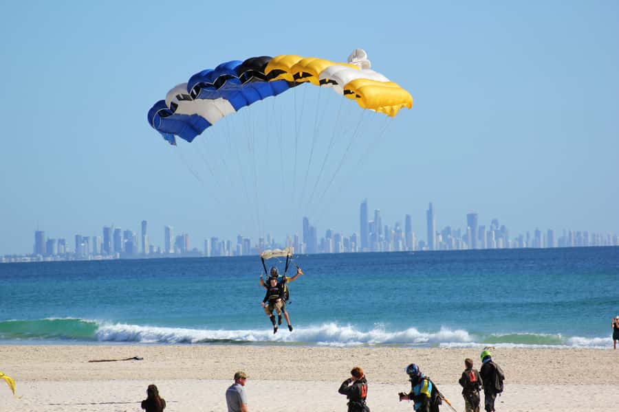 Gold Coast: Tandem Skydiving Experience - The flight up: 20 minutes to 12,000 feet and a very specific kind of anticipation