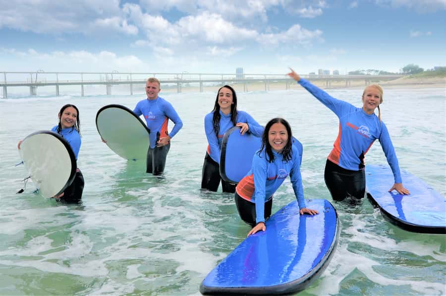 Gold Coast's Favourite Learn to Surf Lesson (Ages 13+) - Who this 13+ surf lesson is best for