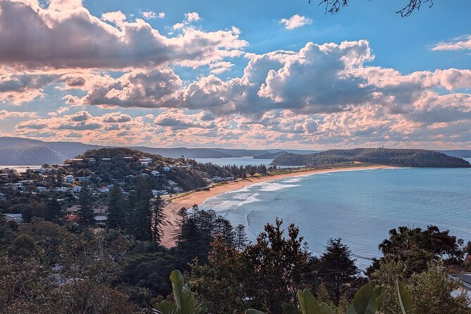 Golden Beaches and Ocean Vistas MANLY AND NORTHERN BEACHES PRIVATE TOUR - Milsons Point, Kirribilli, and Luna Park: quick hits with the right skyline angle