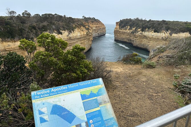 Great Ocean Road 12 apostles PRIVATE Luxury Tour 5 PAX all incl. - Great Ocean Road Memorial Archway: WWI Road Building You Can Feel