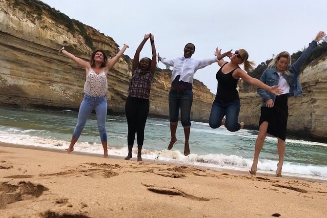 Great Ocean Road Reverse Itinerary PREMIUM Tour - Max 11 Guests - The Twelve Apostles: Early Access for the Best Views and Fewer Crowds