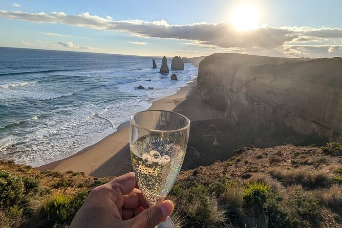 Great Ocean Road Small Group Tour with Dingos, Sparkling & Lunch - Key highlights to look for