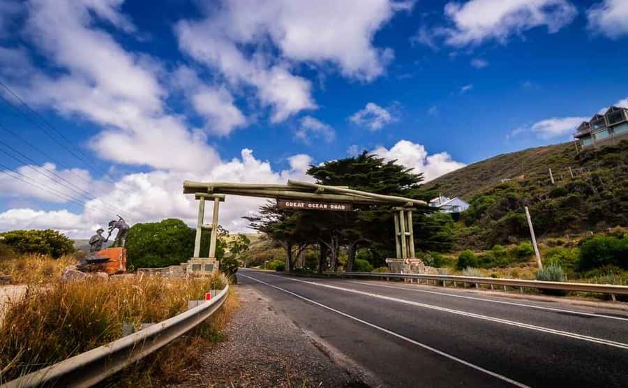Great Ocean Road Tour Melbourne Relaxed Way In Premium coach - Premium Coach Comfort on a Big Day