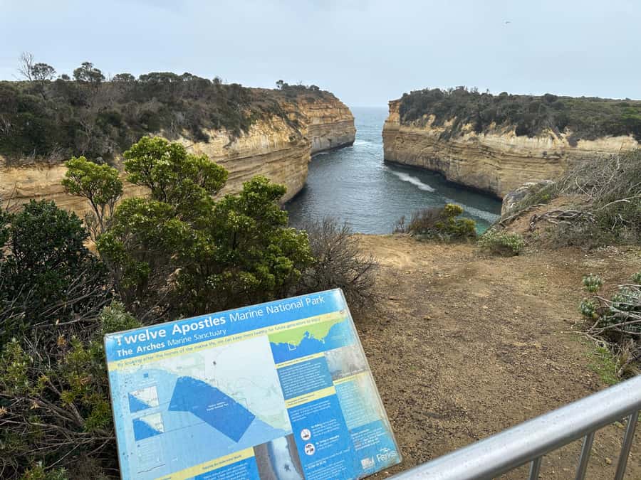 Great Ocean Road Tour PRIVATE LUXURY-FREE entry,hotel pickup - How the day actually feels (and who this fits best)