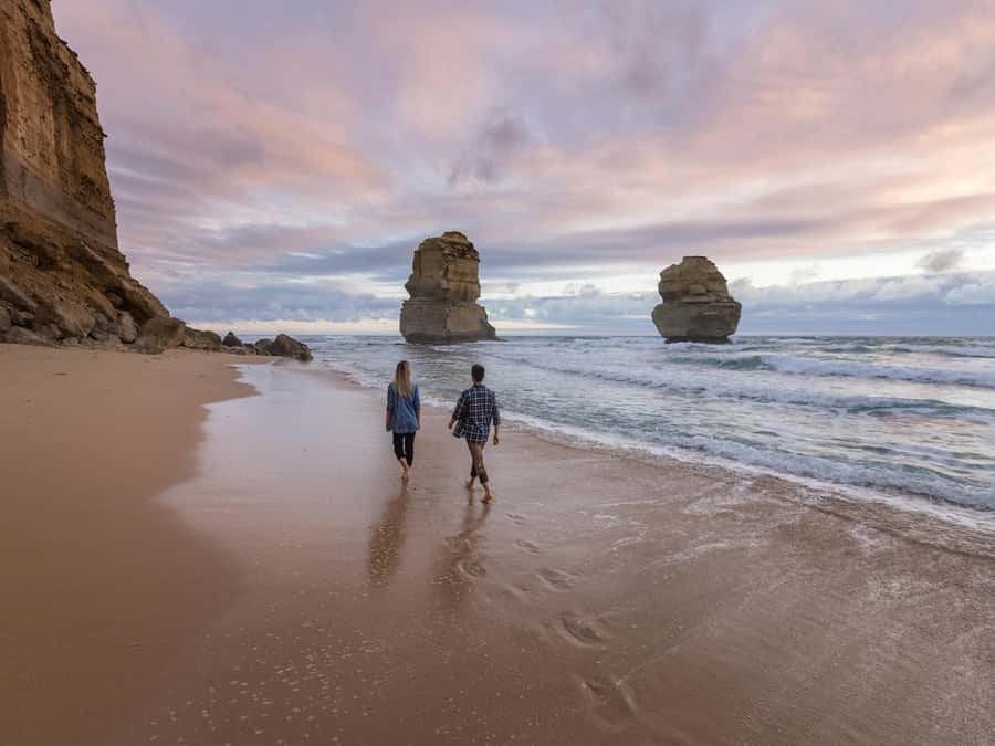 Great Ocean Road Tour PRIVATE LUXURY-FREE entry,hotel pickup - Port Campbell National Park: the in-between stretch that shouldn’t be ignored