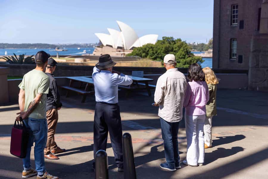 Half Day Sydney Sightseeing Tour - The Rocks & Bondi Beach - The Rocks walk: convict-era landmarks, Aboriginal heritage, and Cadman’s Cottage