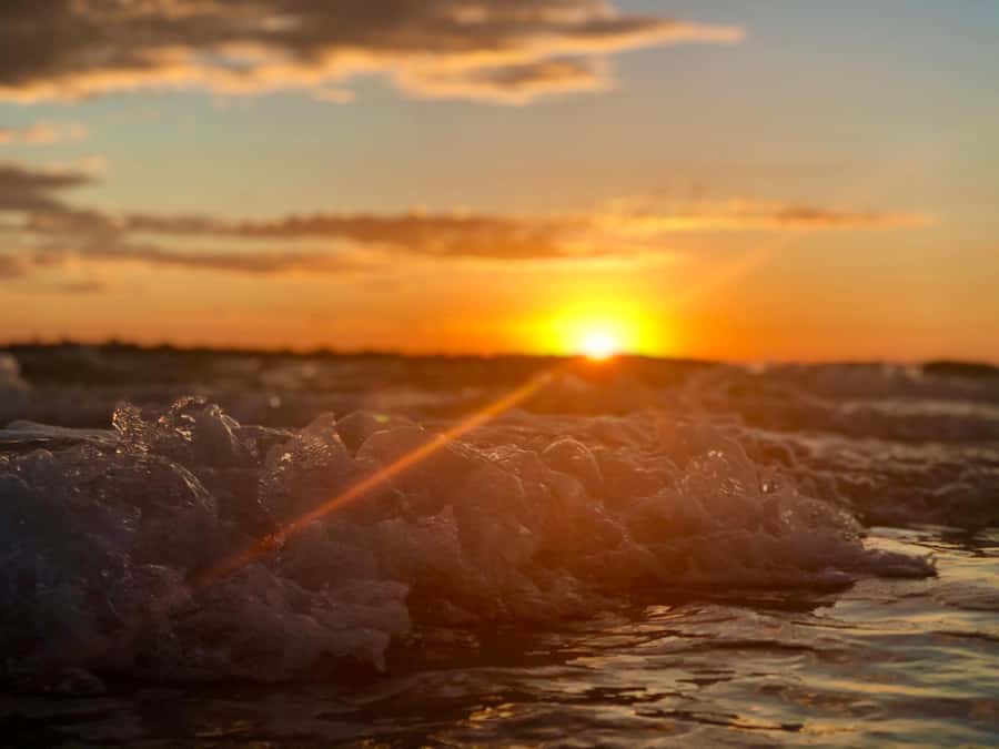 Hervey Bay: Relaxing Sunset Cruise with Champagne and Prawns - Weenandin and Round Island Stop: The Island Time You Didn’t Expect