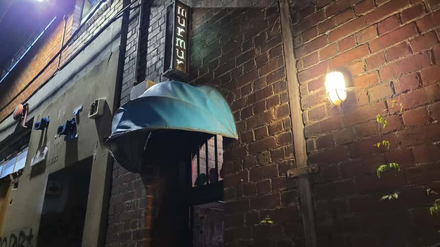 Hidden Bars Tour - Small-group size: 10 people is the sweet spot