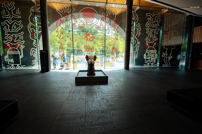 Highlights & Hidden Gems With Locals: Best of Melbourne Private Tour - The Block Arcade and Bourke Street Mall: shopping, but with a city-planning brain